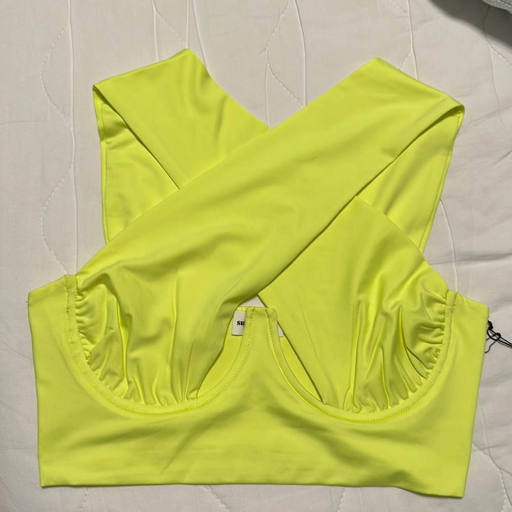 Super down cris cross crop top in neon green